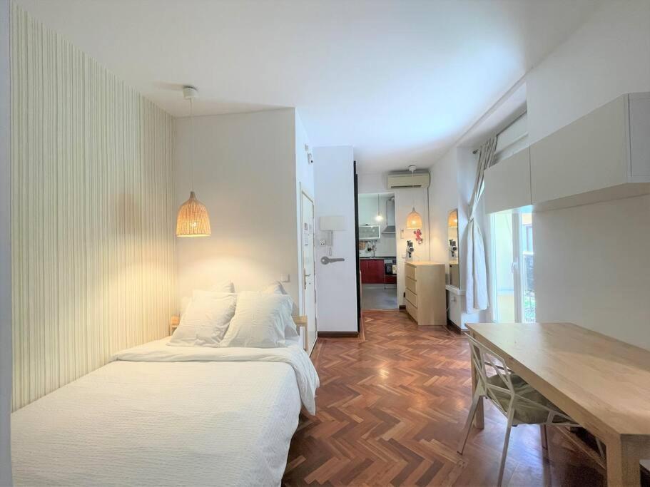 Exclusivo Y Acogedor Apartamento Con Balcon En Chueca, Con Aire Acondicionado Y Calefaccion Madrid Bagian luar foto