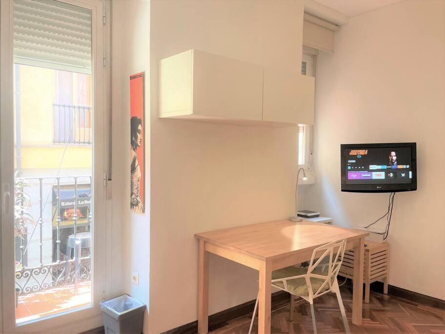 Exclusivo Y Acogedor Apartamento Con Balcon En Chueca, Con Aire Acondicionado Y Calefaccion Madrid Bagian luar foto